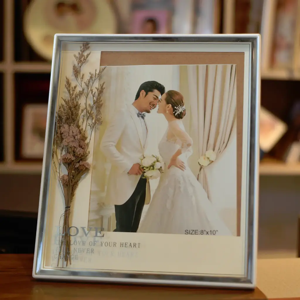 A CLASS 20x30 برواز عرضي