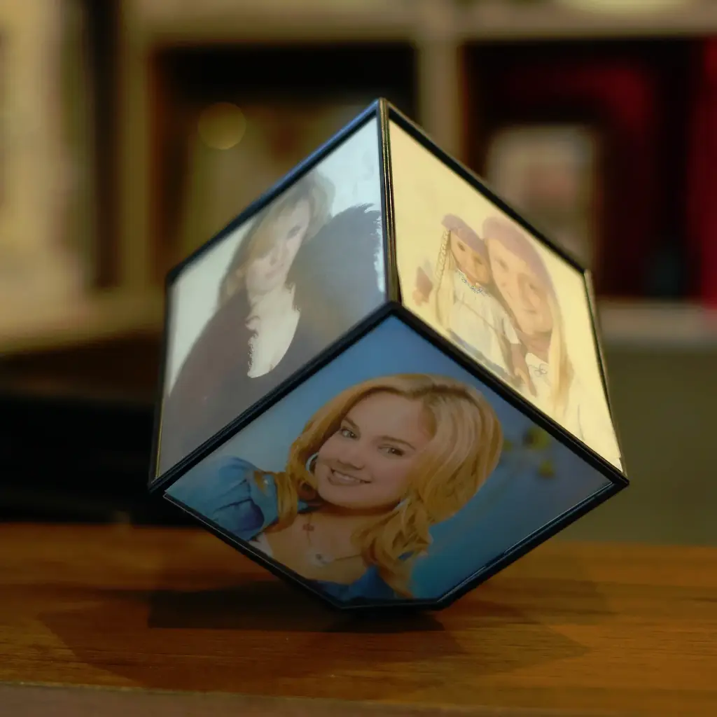 مكعب دوار 6 صور