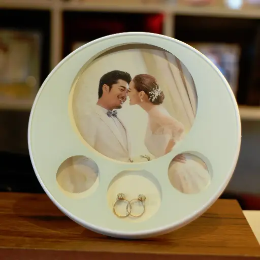 A CLASS Romantic 20x30 